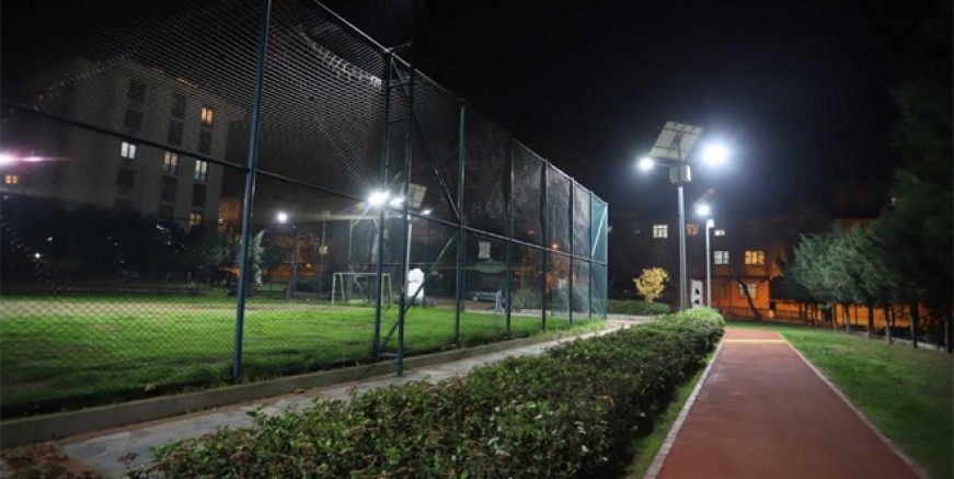 Kartal'ın parkları ışıl ışıl parlıyor