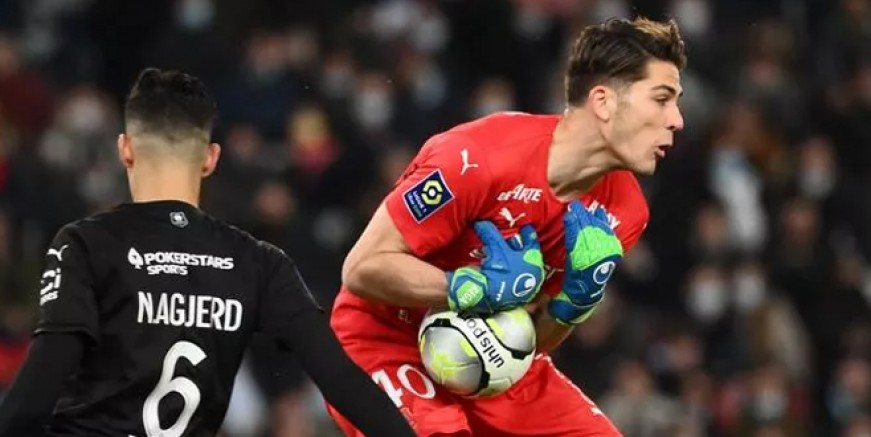 Doğan Alemdar Messi'ye geçit vermedi