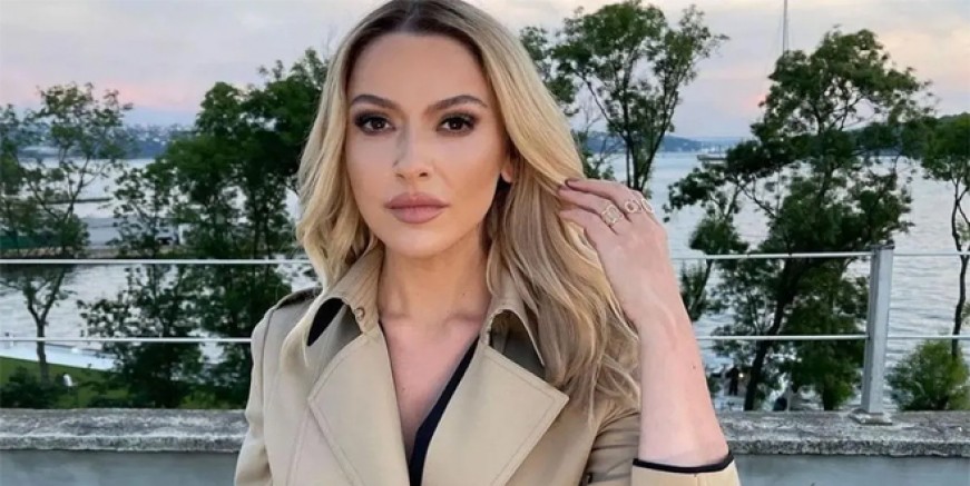 Hadise takipçilerini ikiye böldü!