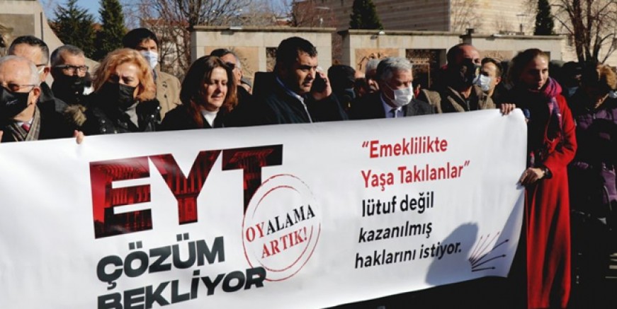 Hükümet EYT sorununu çözmek için düğmeye bastı