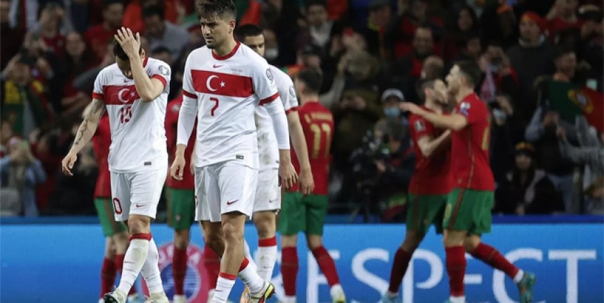 A Milli Takımımız Portekiz'e diş geçiremedi