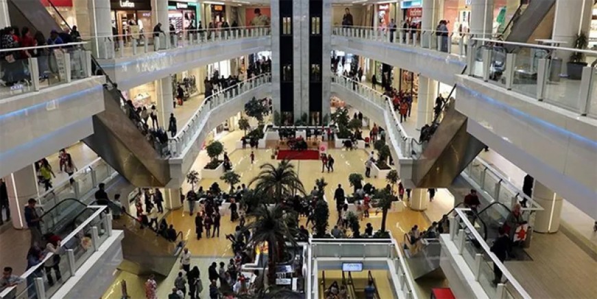 AVM'lerde bir dönem resmen kapandı