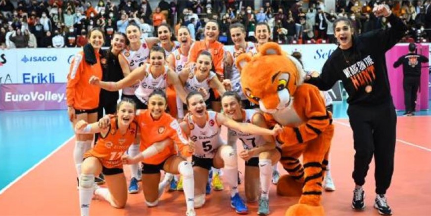 Eczacıbaşı CEV Kupası'nda finalde