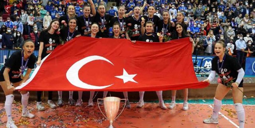 Eczacıbaşı CEV Kupası şampiyonu
