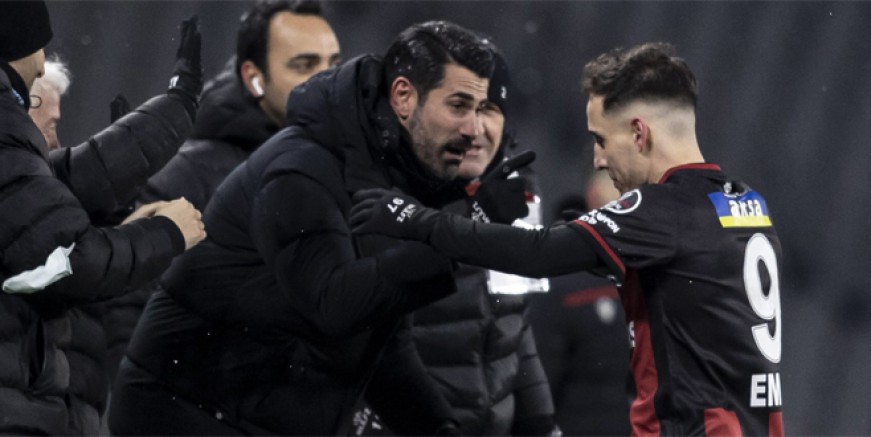 Emre Mor küllerinden yeniden doğdu!