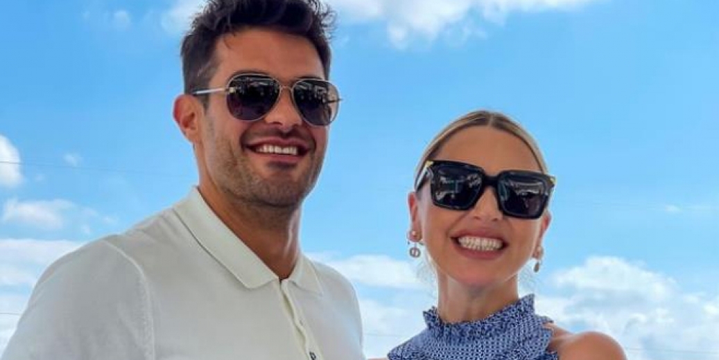 Hadise sessiz sedasız nişanlandı