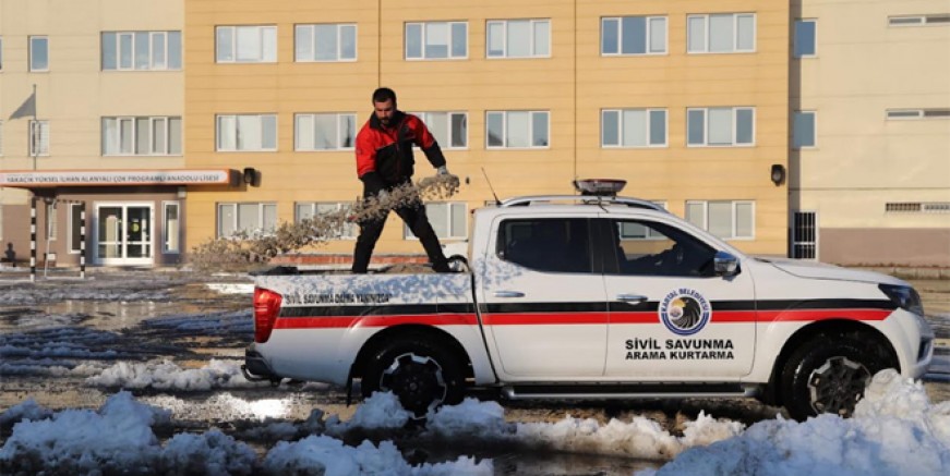 Kartal Belediyesi Aybar'da yoğun mesai harcadı