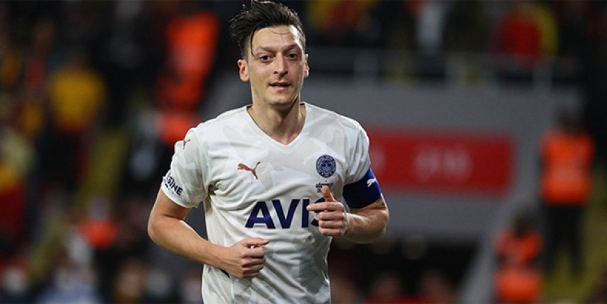 Mesut Özil dünya basınında!