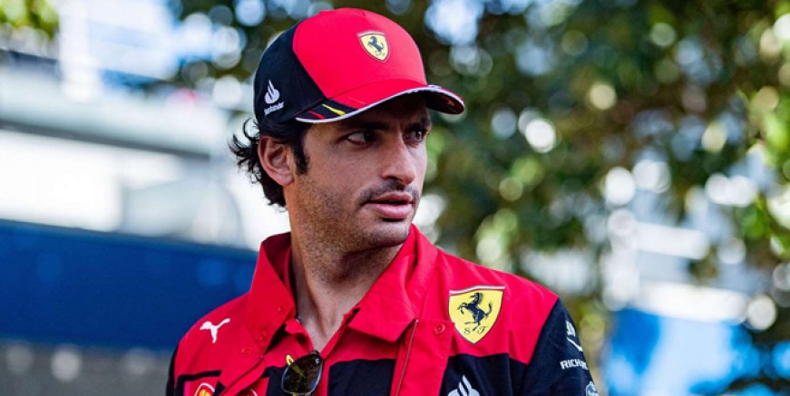 Carlos Sainz Britanya'da zafere ulaştı
