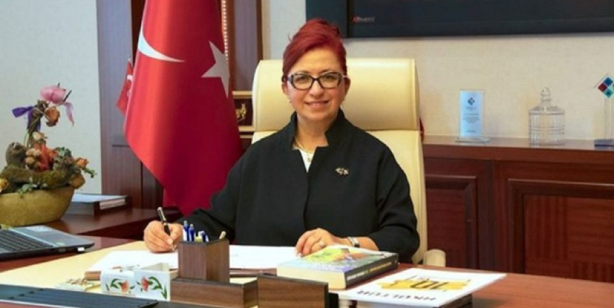 Erdoğan 5 üniversiteye yeni rektör atadı