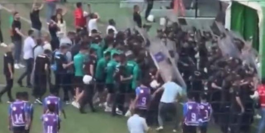 Amed -Bursaspor maçında olay çıktı