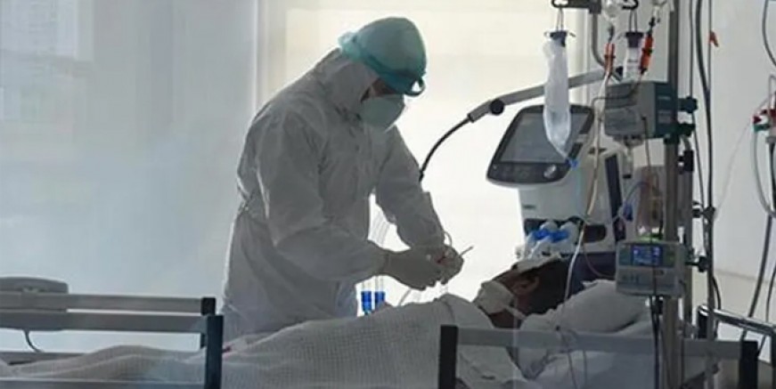 Koronavirüste haftalık vaka sayısı 80 bin oldu