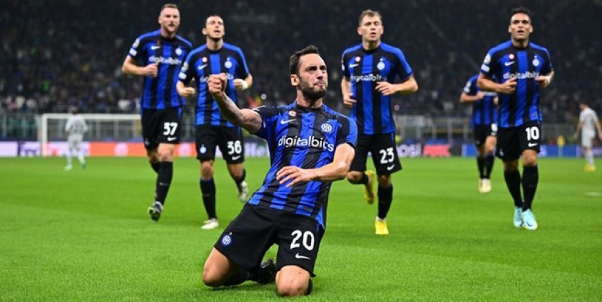 Hakan Çalhanoğlu: En iyi futbolculardan biriyim!