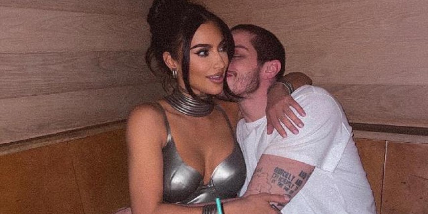 Kim Kardashian'dan bomba ilişki itirafı