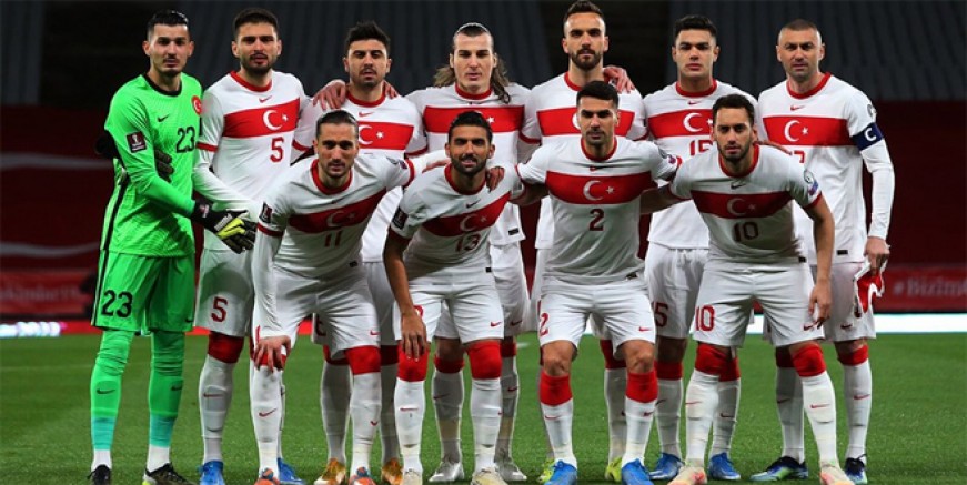 Türkiye FIFA'da 45. sıraya düştü