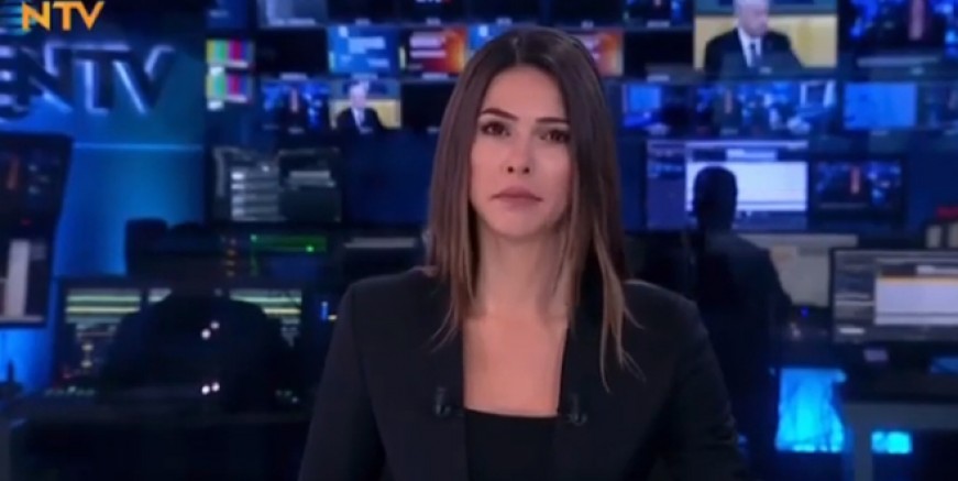 NTV spikeri depreme canlı yayında yakalandı