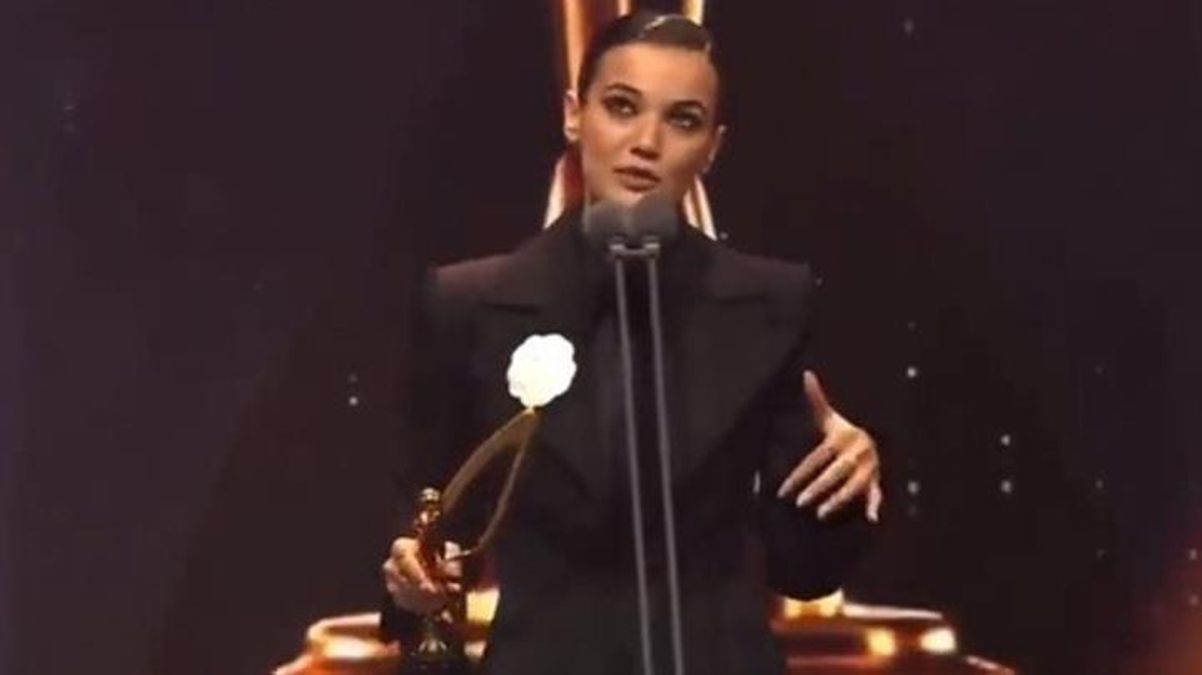Pınar Deniz dalga konusu oldu!