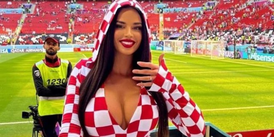 Ivana Knoll Japon taraftarı çıldırttı