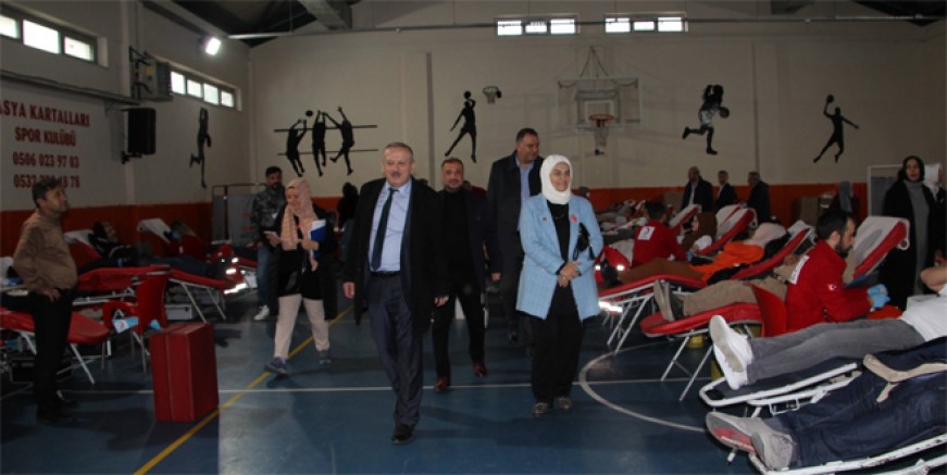 Kartal kan bağışı kampanyasında çifte rekor kırdı