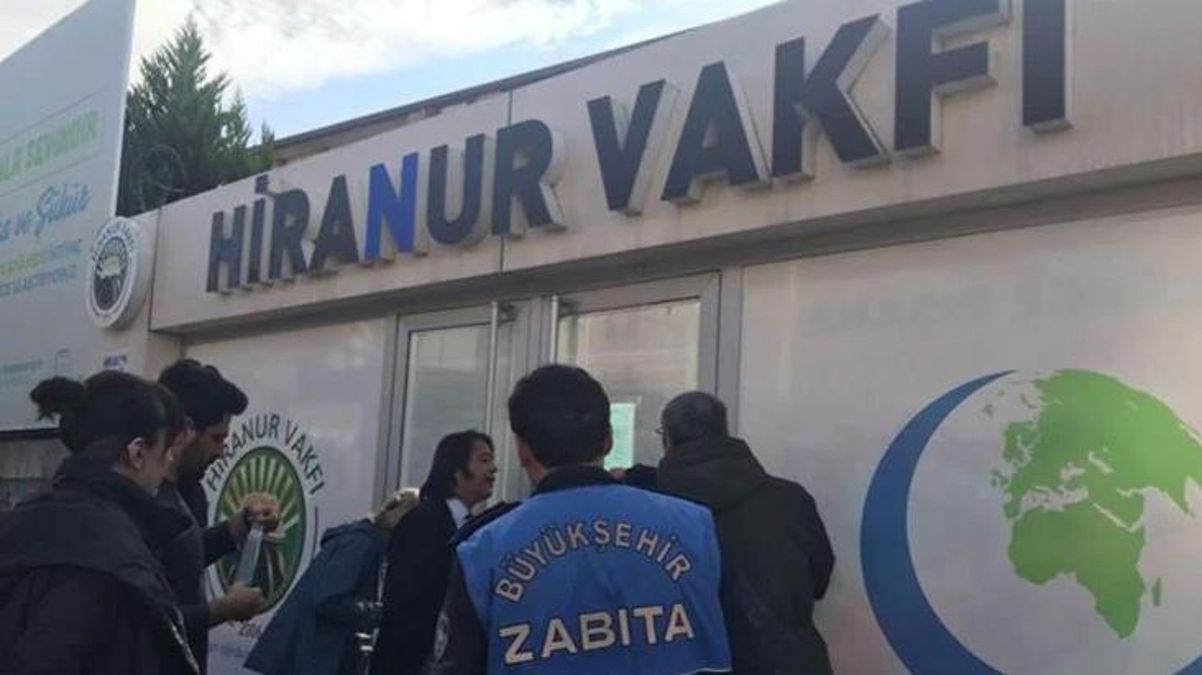 Hiranur Vakfı'nın binası İBB tarafından mühürlendi