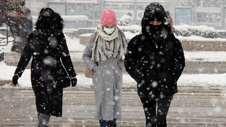 İstanbul'da perşembe gününe kadar kar yağışı var