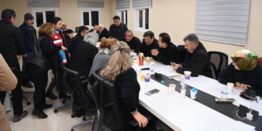 Şadi Yazıcı 'El ele vererek bu sınavı atlatacağız'