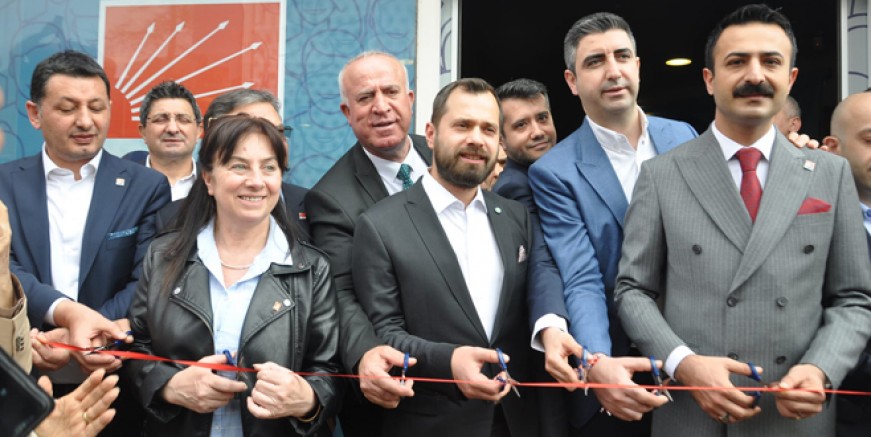 CHP Kartal Seçim Koordinasyon Merkezi açıldı.