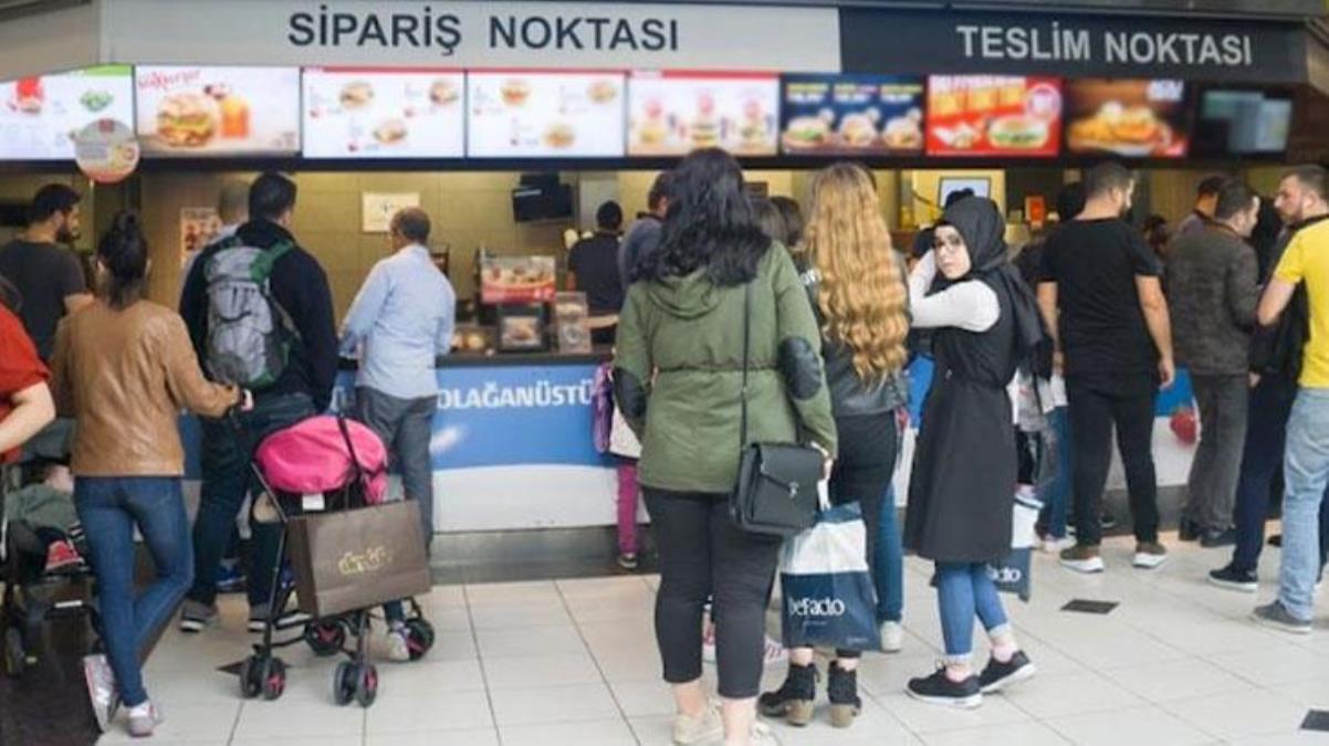 McDonald's, ABD ofislerini kapattı!
