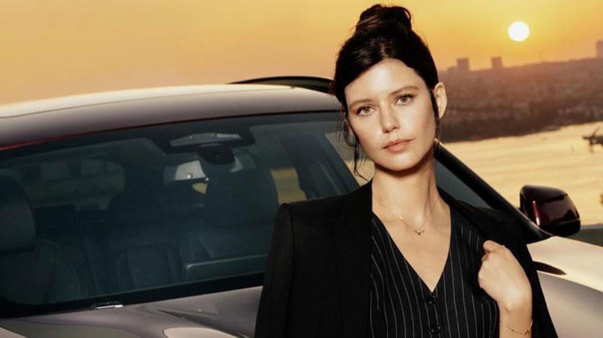 Beren Saat bayramları karıştırınca...