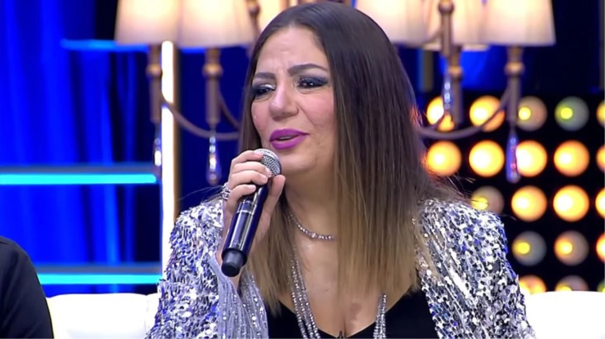 Şarkıcı İzel'in annesi hayatını kaybetti