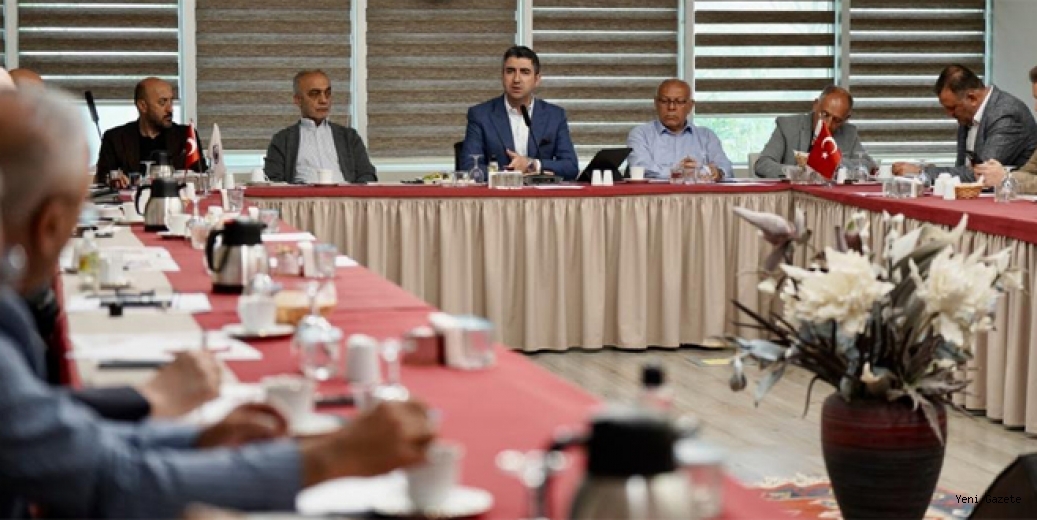 Gökhan Yüksel 'Seçim bitti şimdi halka hizmet zamanı'