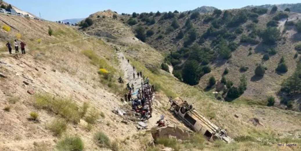 Kars'ta korkunç kaza; çok sayıda ölü ve yaralı var!