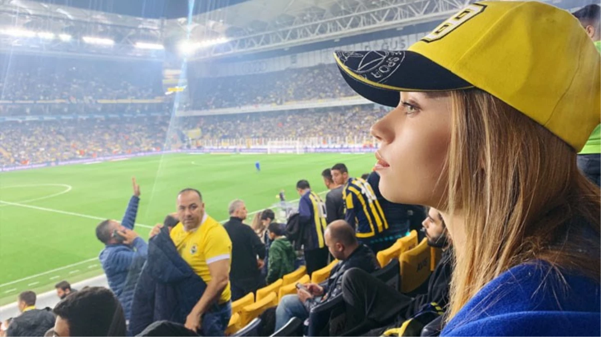 Koyu Fenerbahçeli Afra Saraçoğlu, Arda Güler'in Real Madrid'e transferine kayıtsız kalmadı