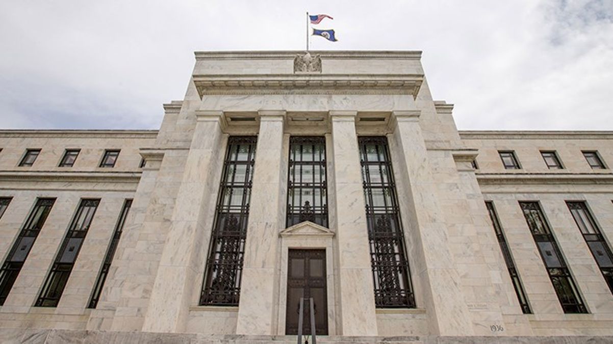 Fed, politika faizini 25 baz puan artırdı