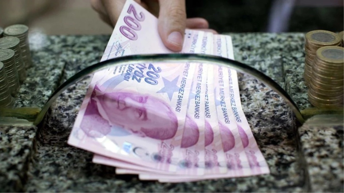 Açık öğretim fakültesi kayıtlarına yüzde 90 zam!