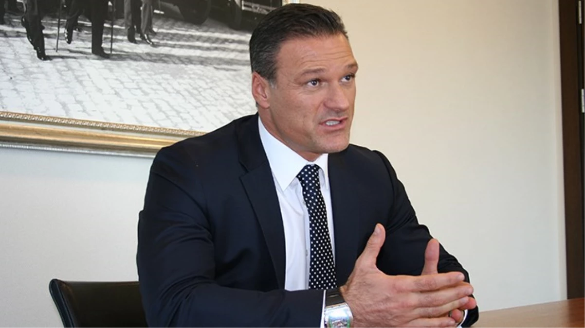 Alpay Özalan'ın danışmanından zehir zemberek istifa!