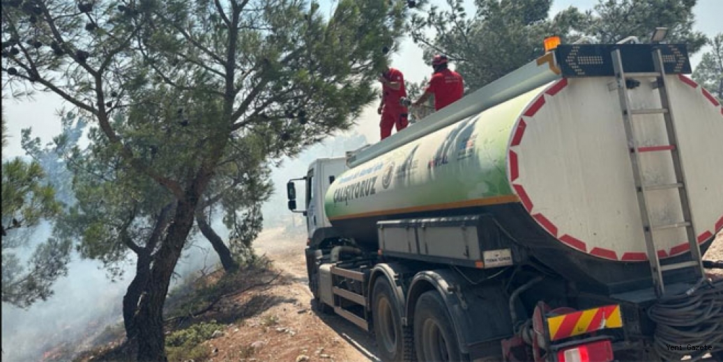 Kartal Belediyesi'nden Çanakkale'deki yangına müdahale