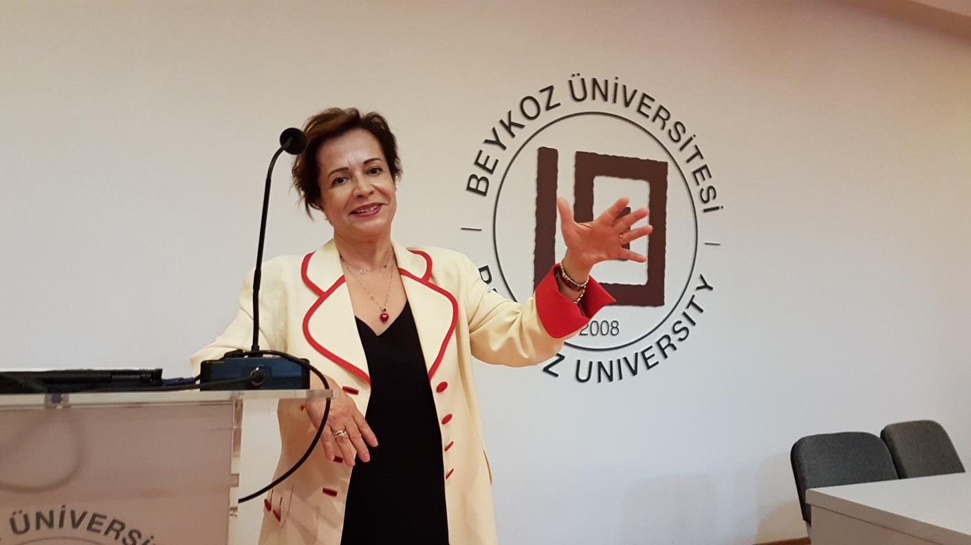 C:UserszozdemirDesktopNüket hoca Kapanış dersi haberlerProf. Dr. Nuket Güz.jpg