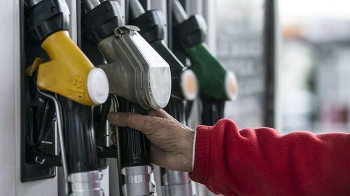 Petrol fiyatları son 11 ayın zirvesini gördü! Yeni zamlar yolda