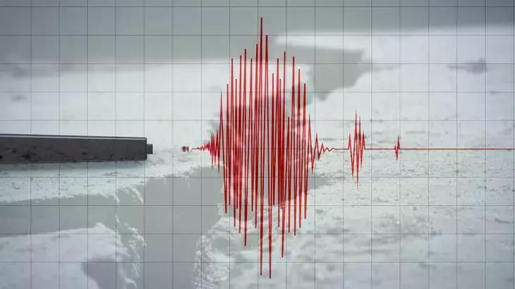 Kuşadası Körfezi'nde 4.4 büyüklüğünde deprem