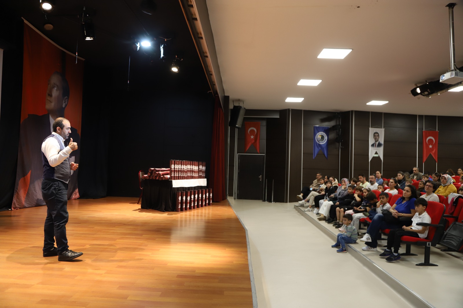 Kartal'da satranç akademisi kurs bilgilendirme toplantısı yapıldı