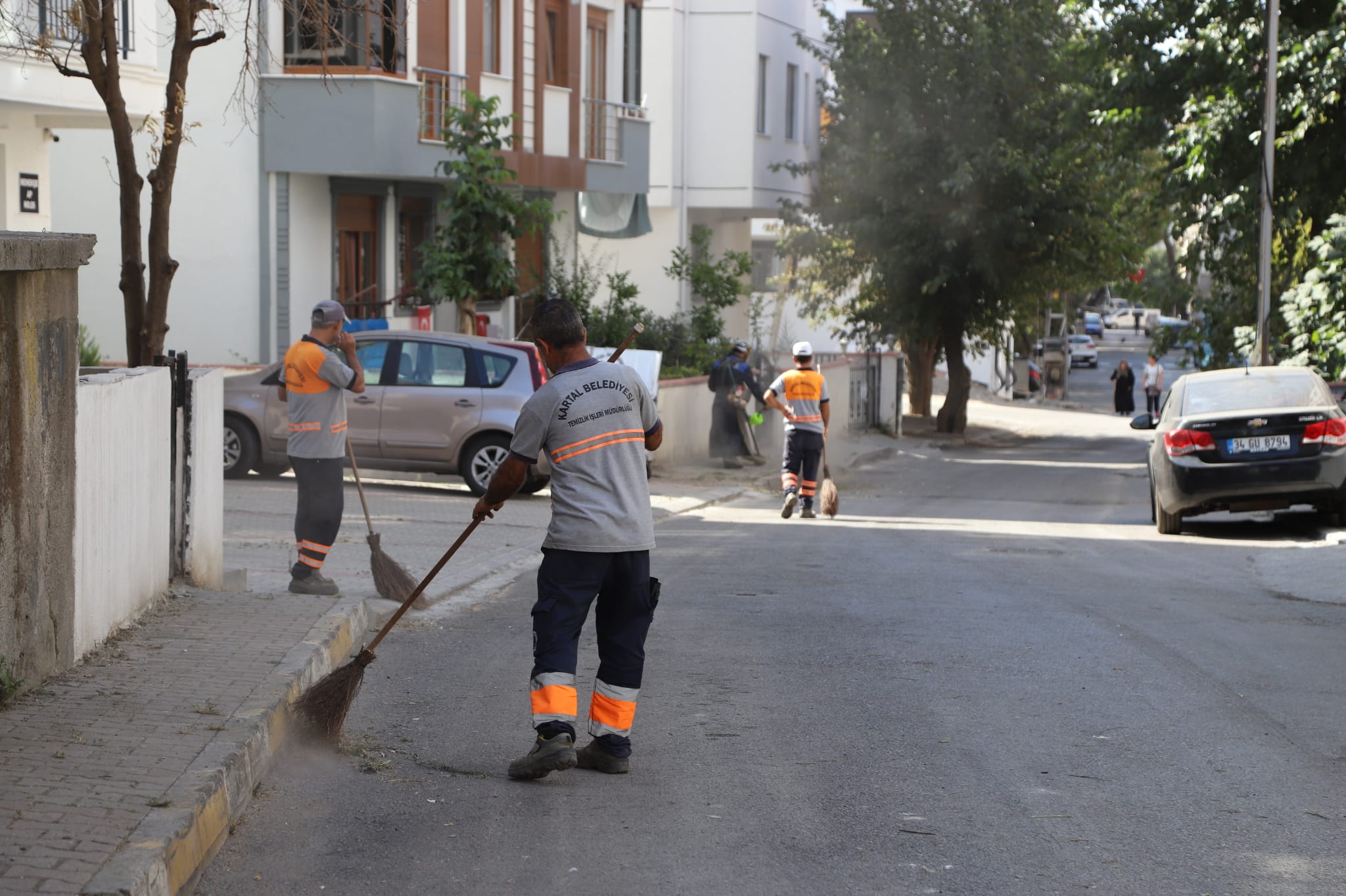 Kartal Belediyesi'nin Yoğun Temizlik Mesaisi Devam Ediyor