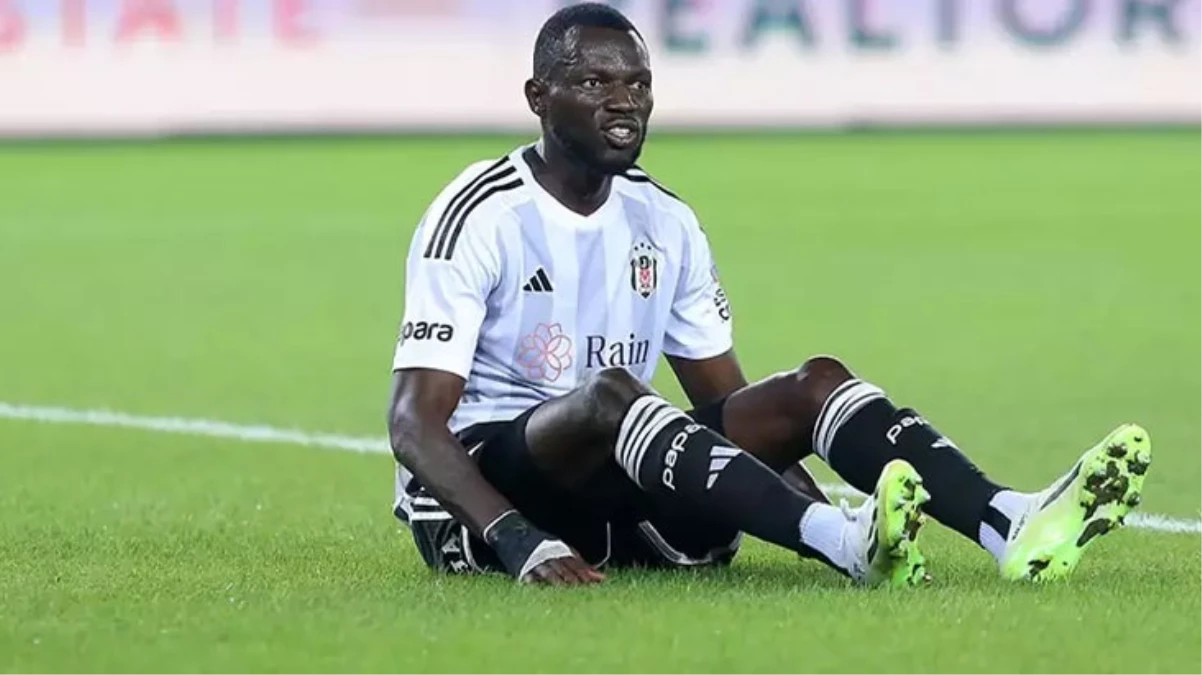 Beşiktaş'ta Omar Colley ve Arthur Massuaku da sakatlandı