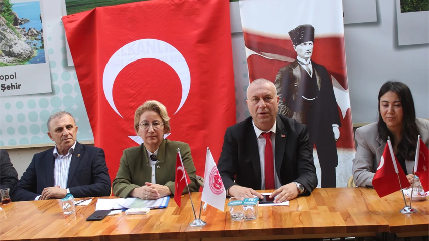 Kartal'a 100. Yıl anıtı yapıldı