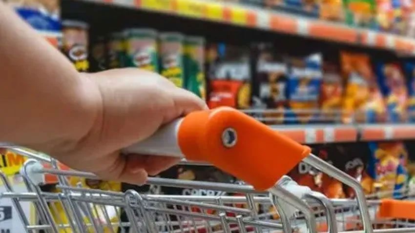 Bir gecede 700 ürünün fiyatı değişti!