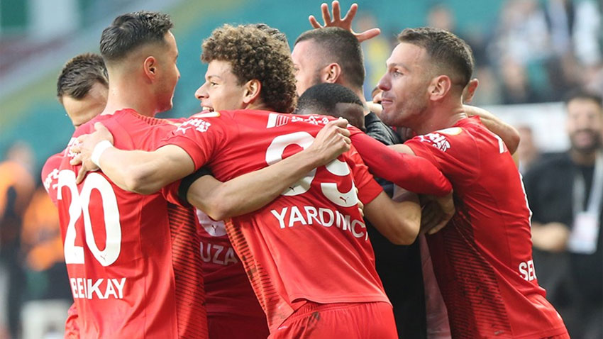 Pendikspor ligde ilk galibiyetini aldı