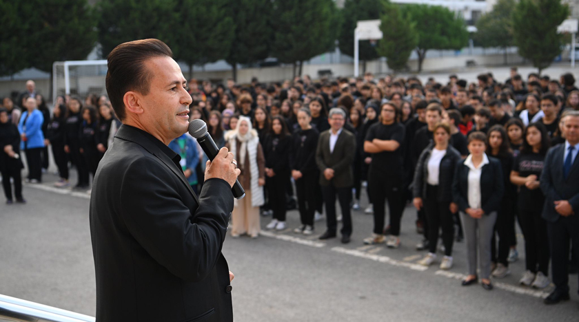 Şadi Yazıcı Mehmet Tekinalp Anadolu Lisesi'ni ziyaret etti