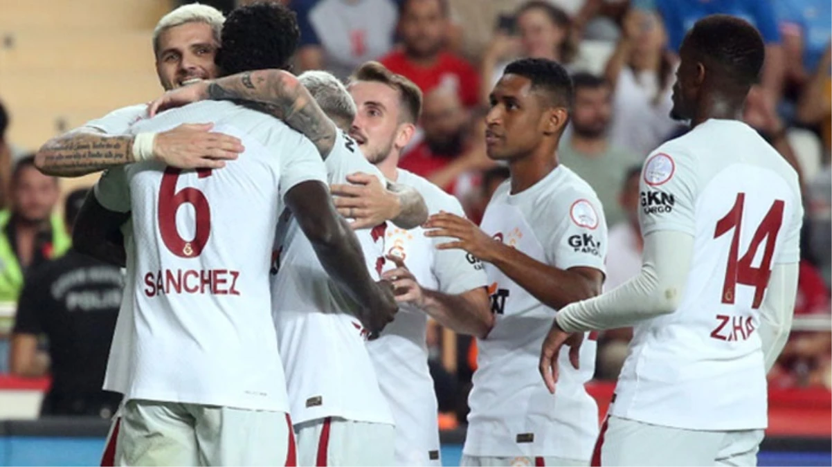 Galatasaray Antalyaspor'u deplasmanda mağlup etti