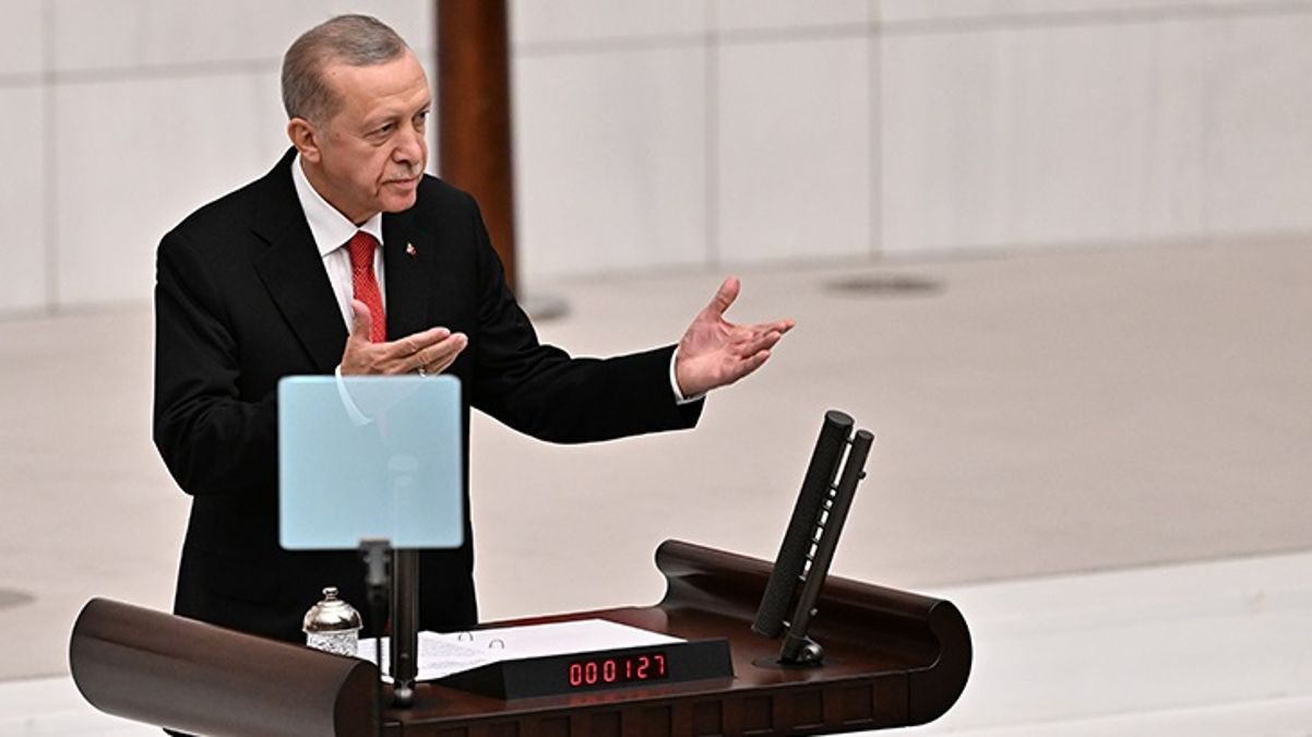 Cumhurbaşkanı Erdoğan'dan sivil anayasa mesajı