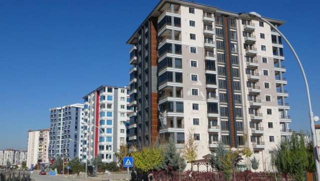 Deprem öncesi 6 milyona satılan daireler 1 milyona alıcı bulamıyor